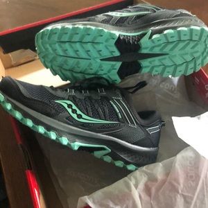 Brand New in box Saucony Running Shows